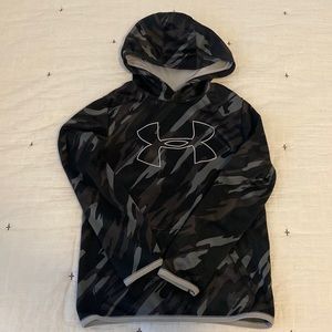 Under Armour Boys Youth Medium Hoodie EUC